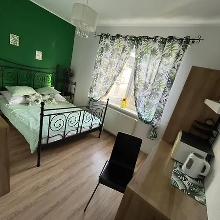 Martyna-Pokoje Blisko Plazy Władysławowo Exterior foto